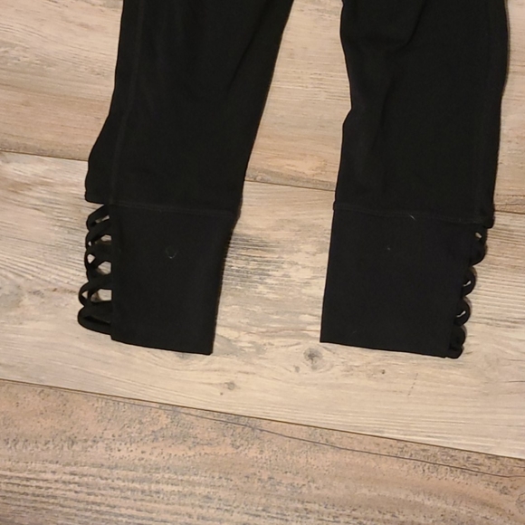 Athleta crop leggings - Picture 5 of 5